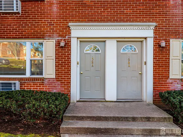 72 Fox Rd APT 7B, Edison, NJ 08817