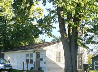 6135 Roselawn Ave, Columbus, OH 43232