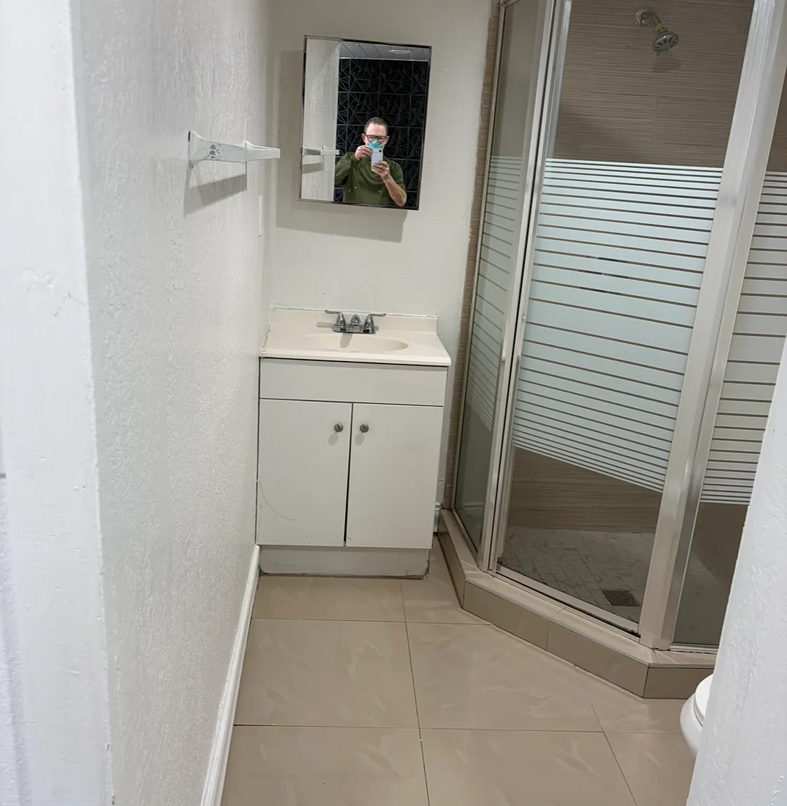 SW 200th St, Miami — Photo 4