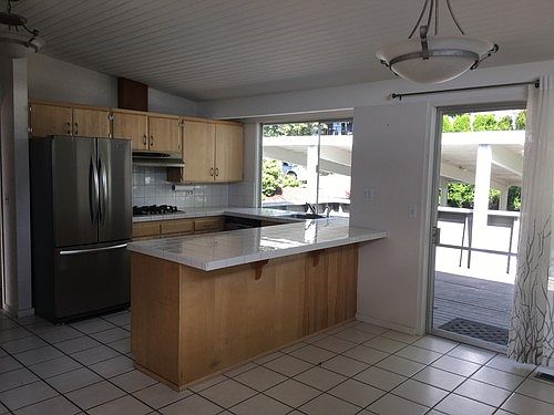 4th image of 3403 72nd Ave SE
