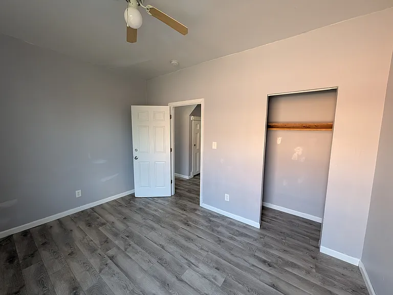 4733 McMillan Ave #1F — Photo 8