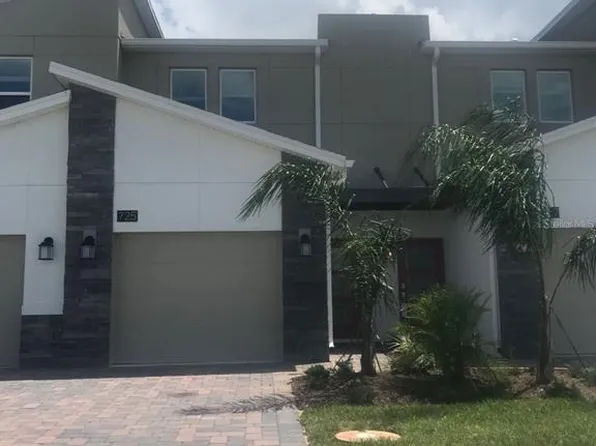 725 Ocean Course Ave, Davenport, FL 33896