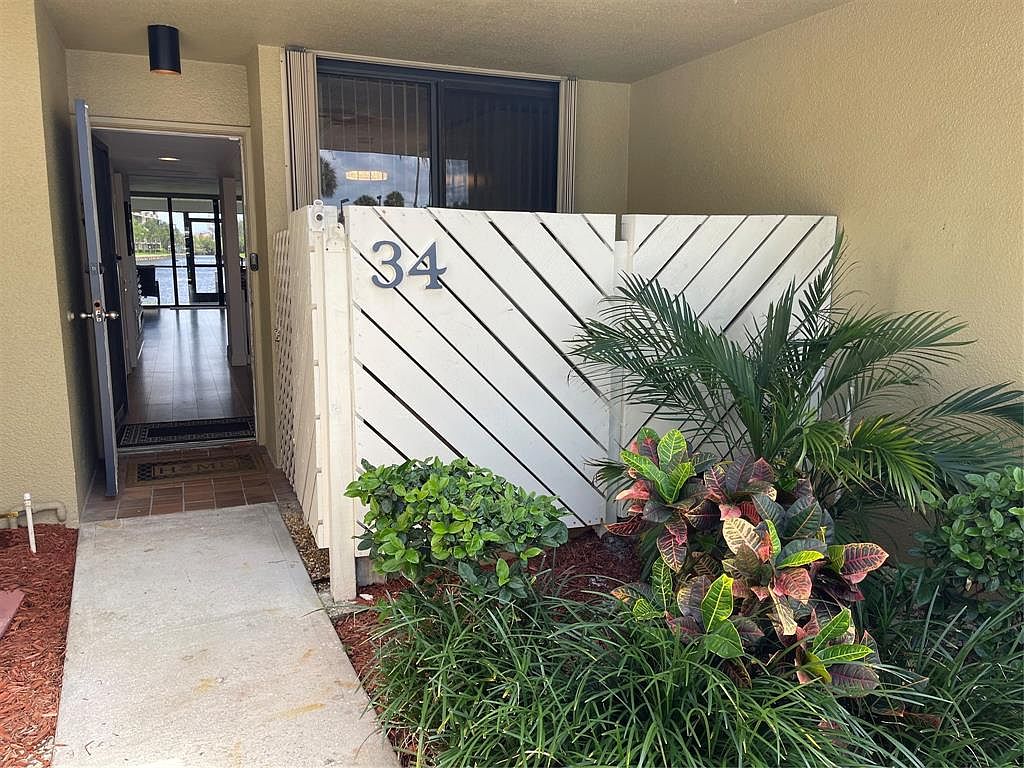 www.zillow.com