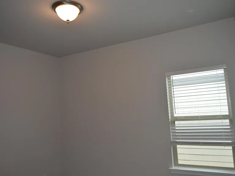 240 Syrah Ct — Photo 16