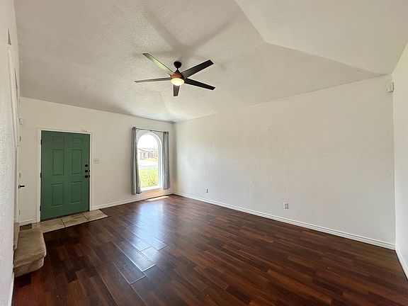 5th image of 3105 Lantana Dr