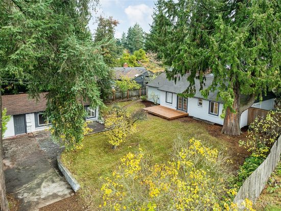 16167 Midvale Avenue N, Shoreline, WA 98133