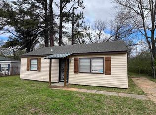 892 Restbrook Ave, Memphis, TN 38127