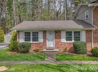 101 Boyd Dr APT 2D, Flat Rock, NC 28731