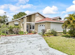 165 Coralwood Cir, Kissimmee, FL 34743