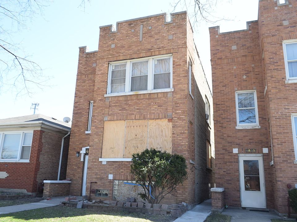 1st image of 4807 W Argyle St