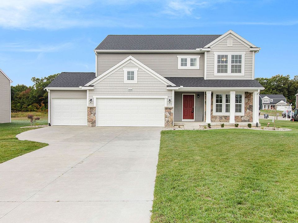 1st image of 59106 Silvergrass Dr