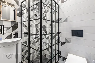 Rented by Rennit Inc.