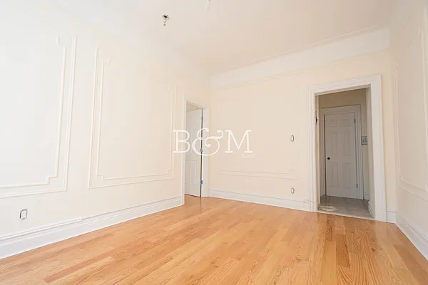 Rented by Brick&Mortar | media 11