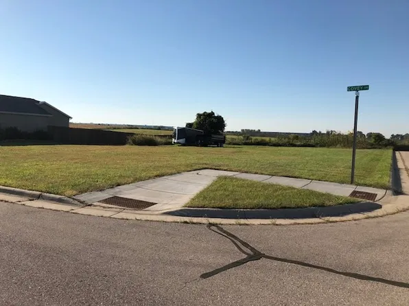 2601 Partridge Ln, Janesville, WI 53546