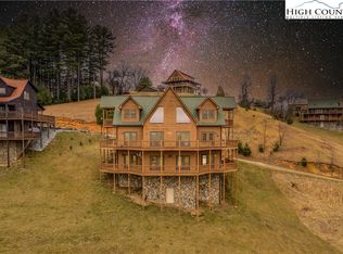 93 Thunder Rd, Piney Creek, NC 28663