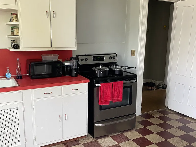166 Washington St #2E — Photo 13
