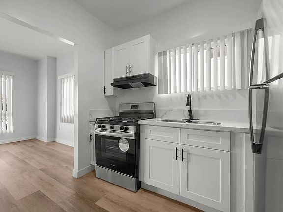 2nd image of 4309 S Main St #G-102