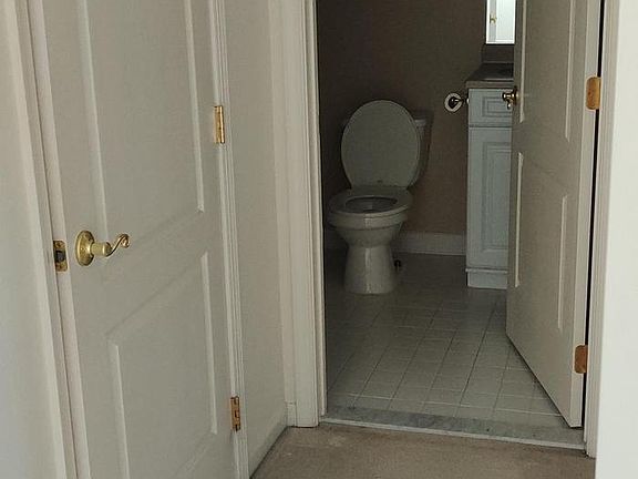 3rd image of 20931 Cedarpost Sq Unit 300