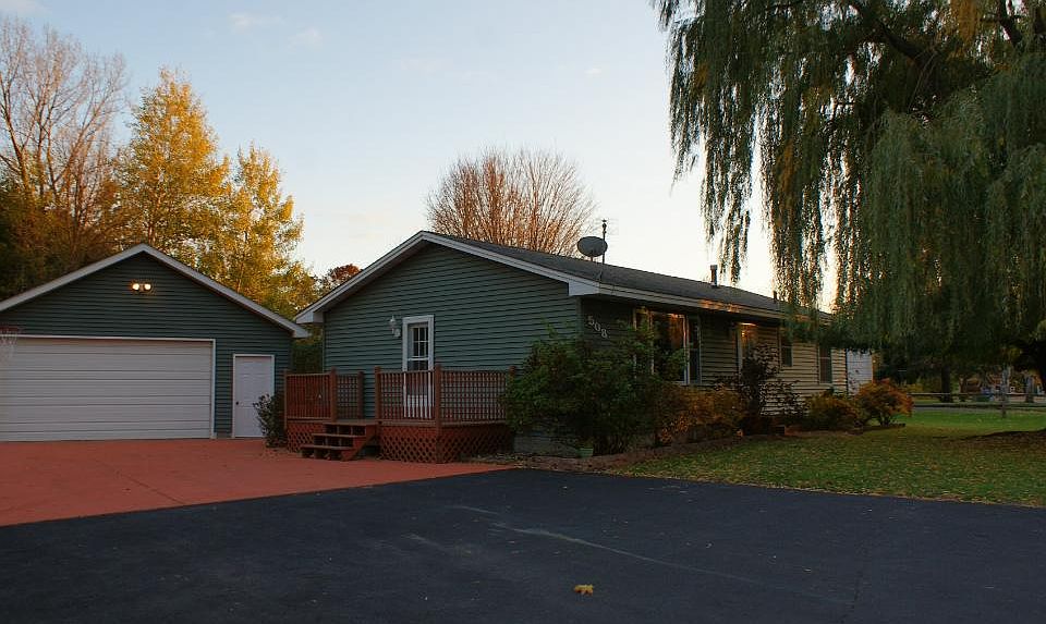 1st image of 508 Hillock Ct NW