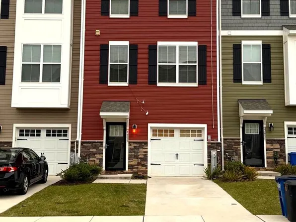 7255 Martin Farm Cir, Baltimore, MD 21237