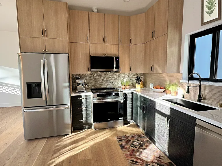 16190 Camino Del Sol — Photo 4