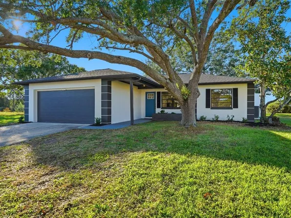 3973 107th Ave N, Clearwater, FL 33762