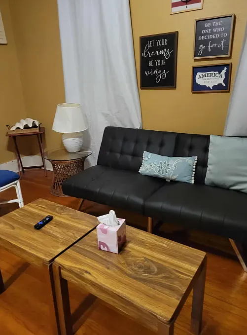 2 bed, $3,200 — Photo 2