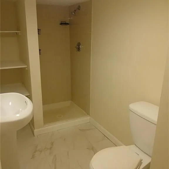 43 Union Ave — Photo 8
