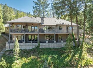 2550 Granite Hill Rd, Grants Pass, OR 97526