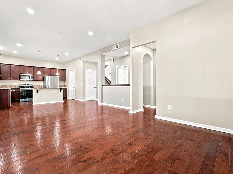 7861 Fluffy Duckling Ln — Photo 12