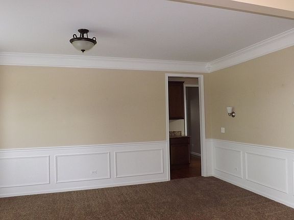 5th image of 1280 Blue Heron Cir