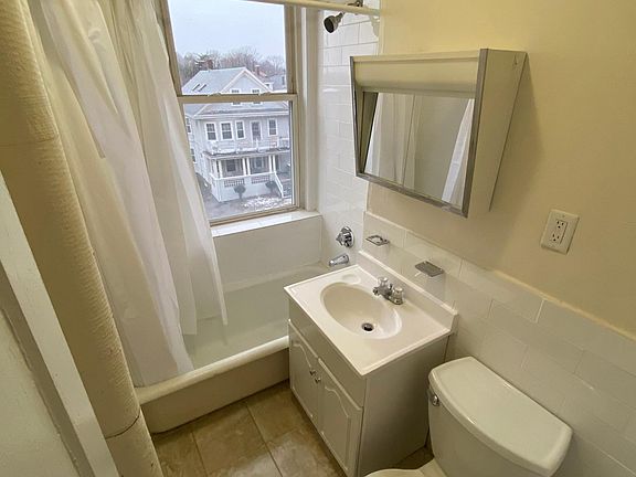 5th image of 131A Washington St #42