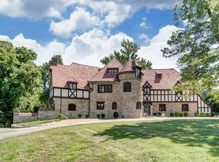 4220 Rose Hill Ave, Cincinnati, OH 45229