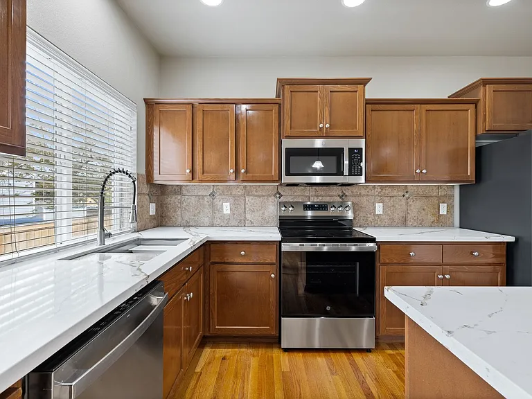 18623 111th Avenue Ct E — Photo 5