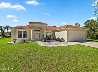 8 Village Cir, Palm Coast, FL 32164