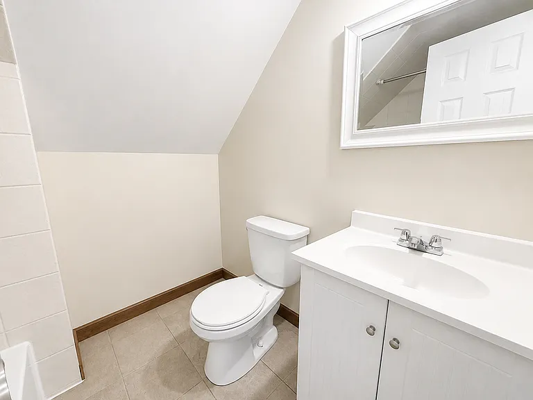91 Carrick Ave — Photo 9