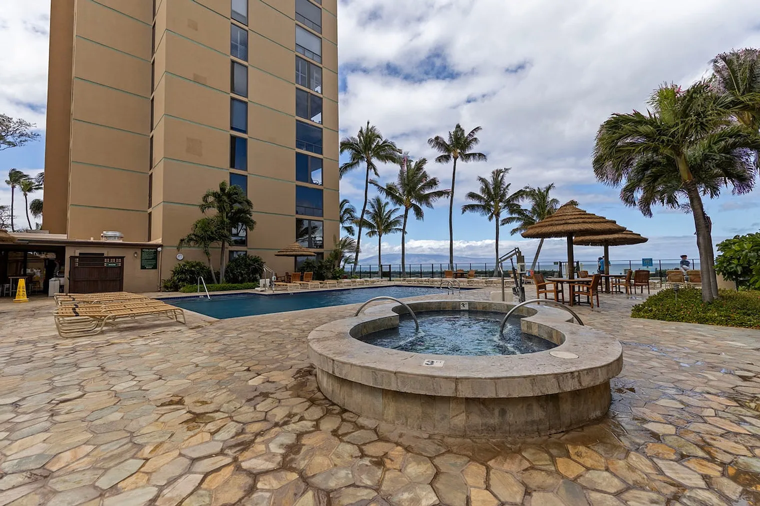 1 bed, 1.0 bath, $7,497 — Photo 4