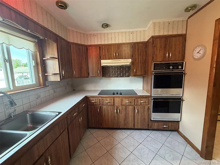 2518 South Ave #1 — Photo 7