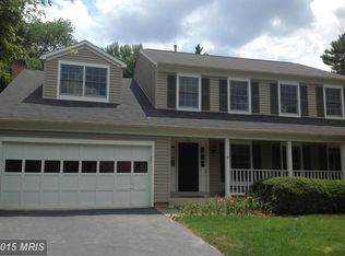 411 Madison Forest Dr, Herndon, VA 20170
