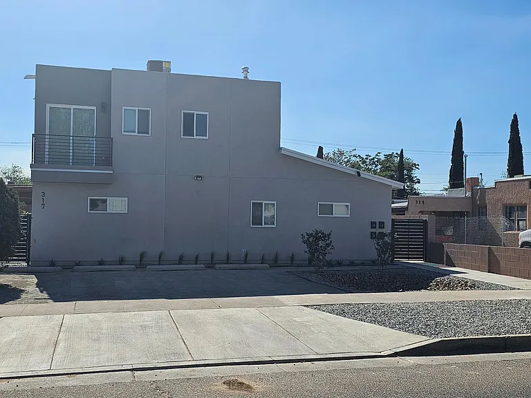 317 Princeton Dr SE — Photo 12