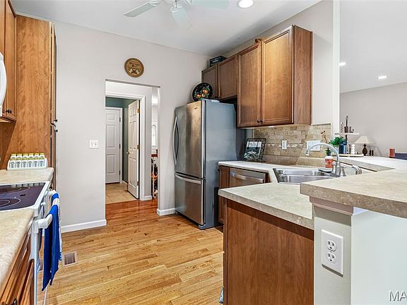4th image of 5640 Hillcamp Ct
