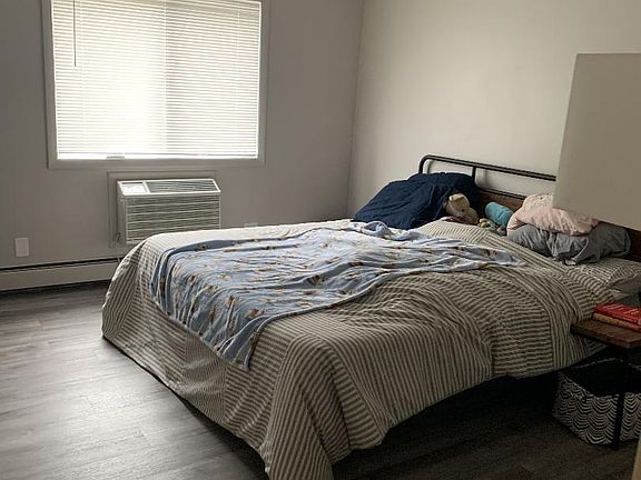 4th image of 3759 Salem Walk #B2