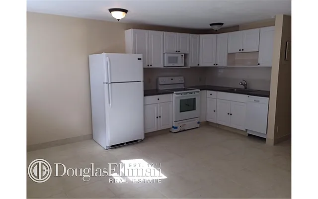 Rented by Douglas Elliman | media 31