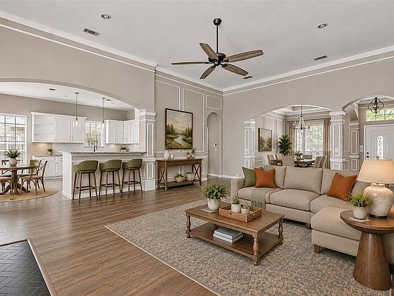 3rd image of 407 Dorcas Ln