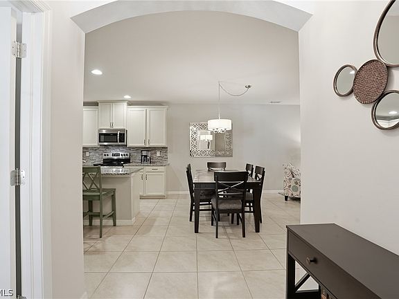 3rd image of 4262 Dutchess Park Rd