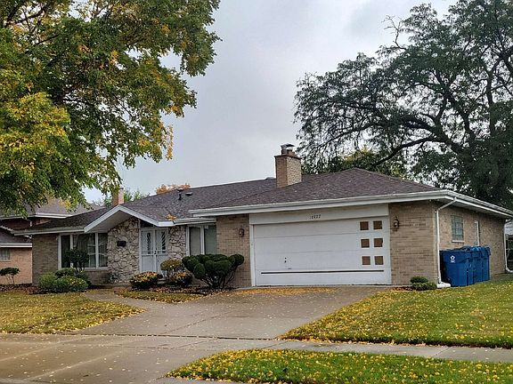 2nd image of 16927 Greenwood Ave