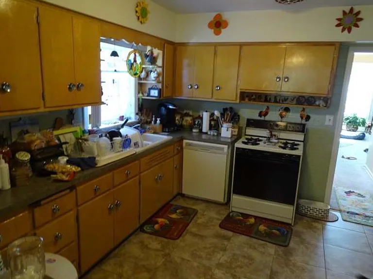 1243 N Northwest Hwy #2 — Photo 2