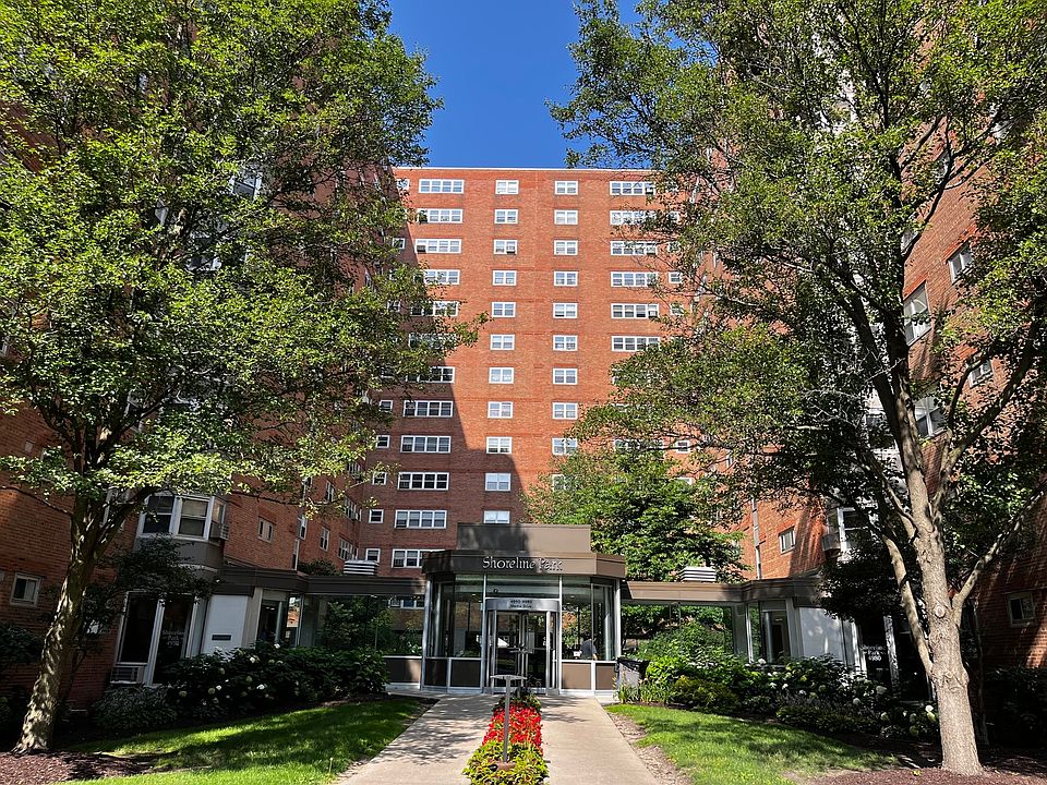 1st image of 4970 N Marine Dr APT 830