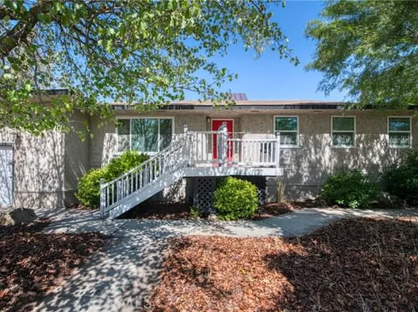 24613 Brook Dr, Madera, CA 93638