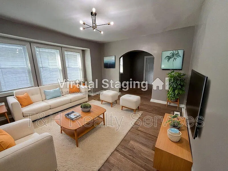 3 bed, 1.0 bath, 2182 sqft, $1,495 — Photo 4